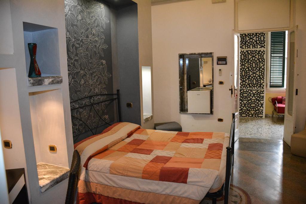 B&B Le Colonne Μπρίντιζι Εξωτερικό φωτογραφία