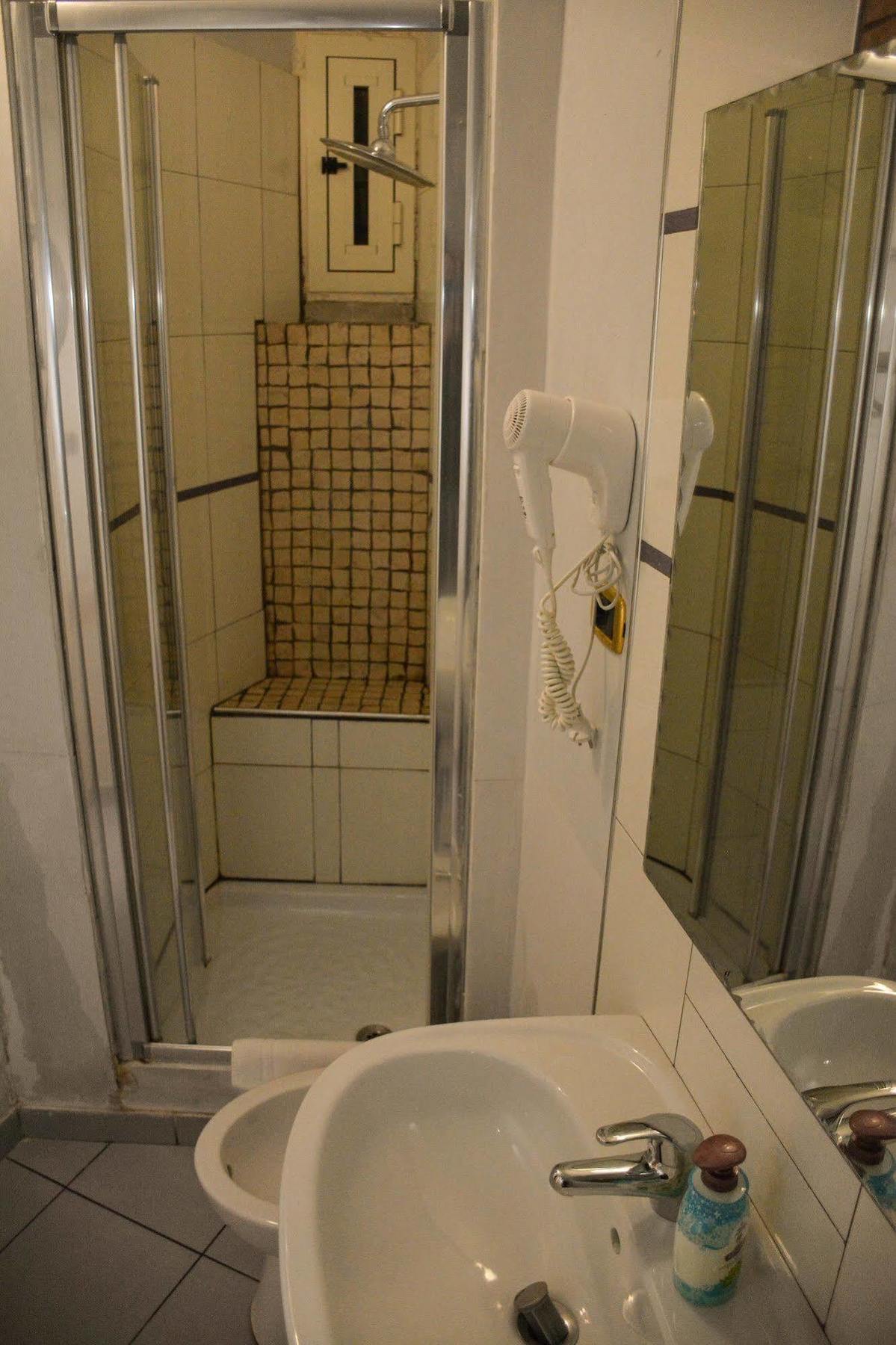 B&B Le Colonne Μπρίντιζι Εξωτερικό φωτογραφία